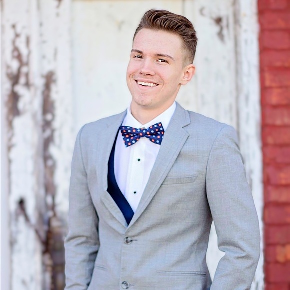 Hey! I'm Tabatha ➡️ insta: @its.good.2.be.home - Picture 3 of 3